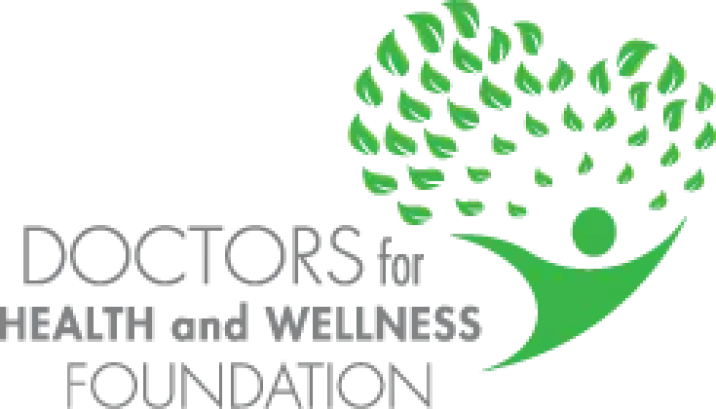 Logo of DRX Chicago featuring a stylized green tree and the text "DRX Chicago" emphasizing non-surgical spinal decompression therapy.